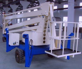 曲臂式升降機與登車橋高清大圖解析 工業應用的視覺指南